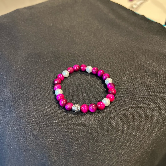 Pink Tigers eye Bracelet - Picture 4 of 4